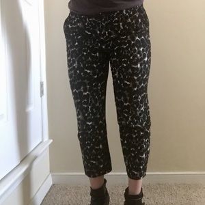 Black leopard print cropped pants
